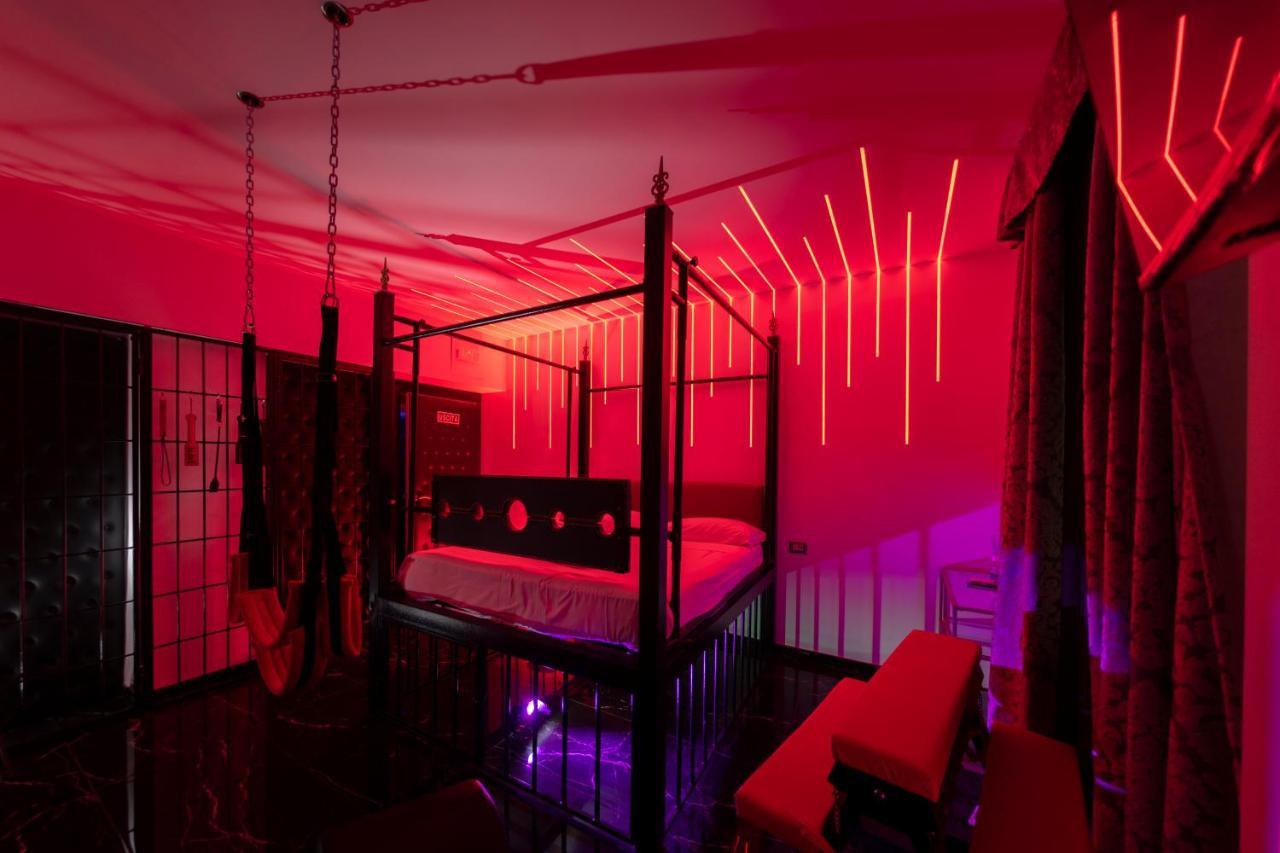 Suite Luxury Bdsm Roma Exterior foto