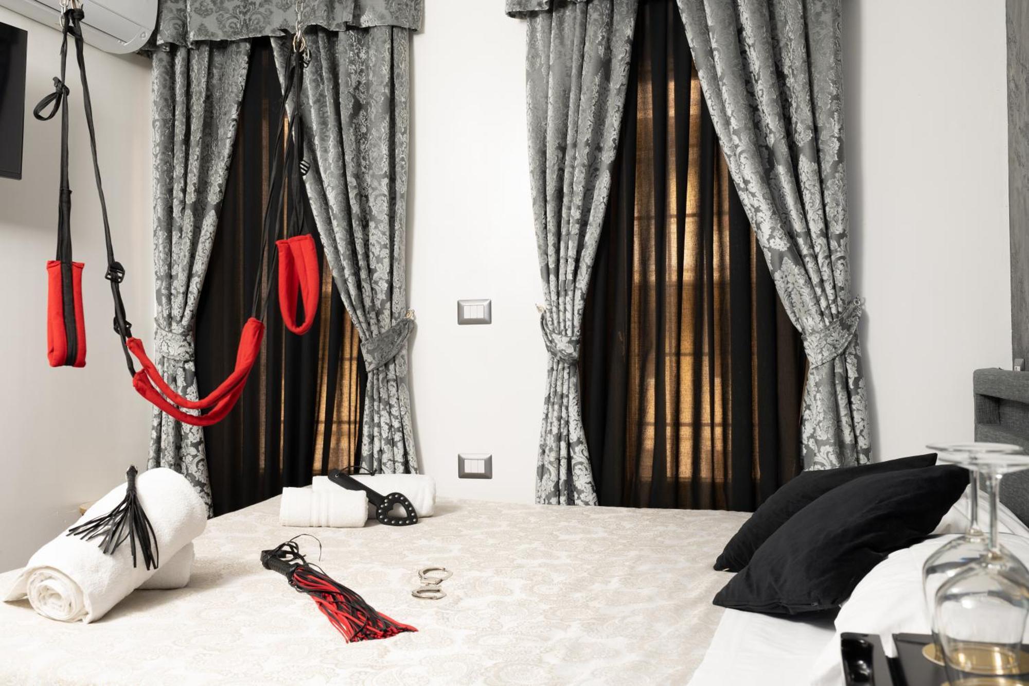 Suite Luxury Bdsm Roma Exterior foto